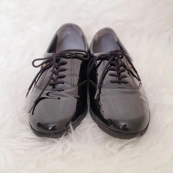 EASY SPIRIT Motion Anti-Gravity Black Patent Tie Oxfords - Picture 5 of 7